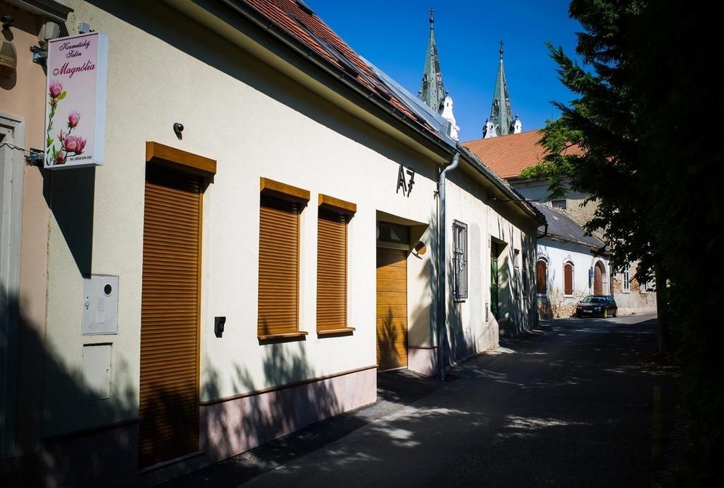 A7 Apartments Komarno Bagian luar foto